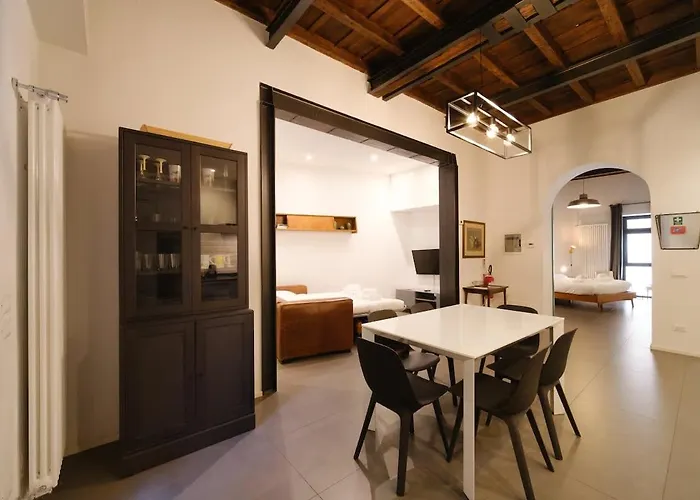 Golden House Buddyrent Apartamento *