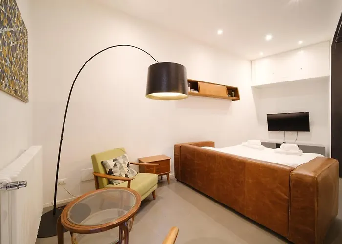 Golden House Buddyrent Roma