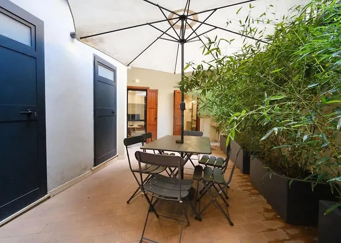 Golden House Buddyrent Roma
