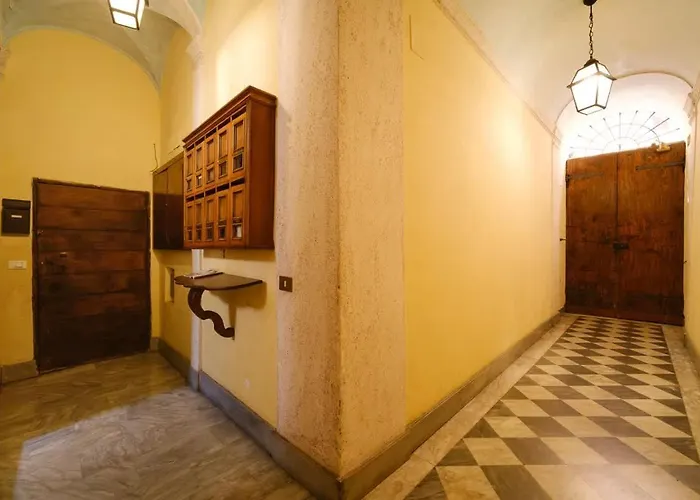 Apartamento Golden House Buddyrent